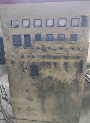 衢州地区处理工厂搬迁处理立式混合机颗粒烘干搅拌机、塑料颗粒连续抛光机、喂料机、注塑机等