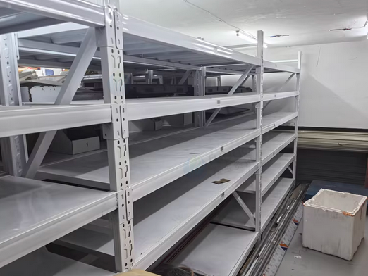 宜春地区处理仓储货架100多套