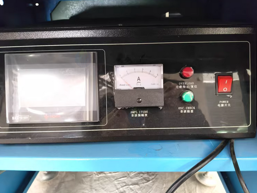 仙桃地区处理超声波焊接机、双室真空包装机、半自动捆扎机、封口机、精密液压裁断机、空压机等