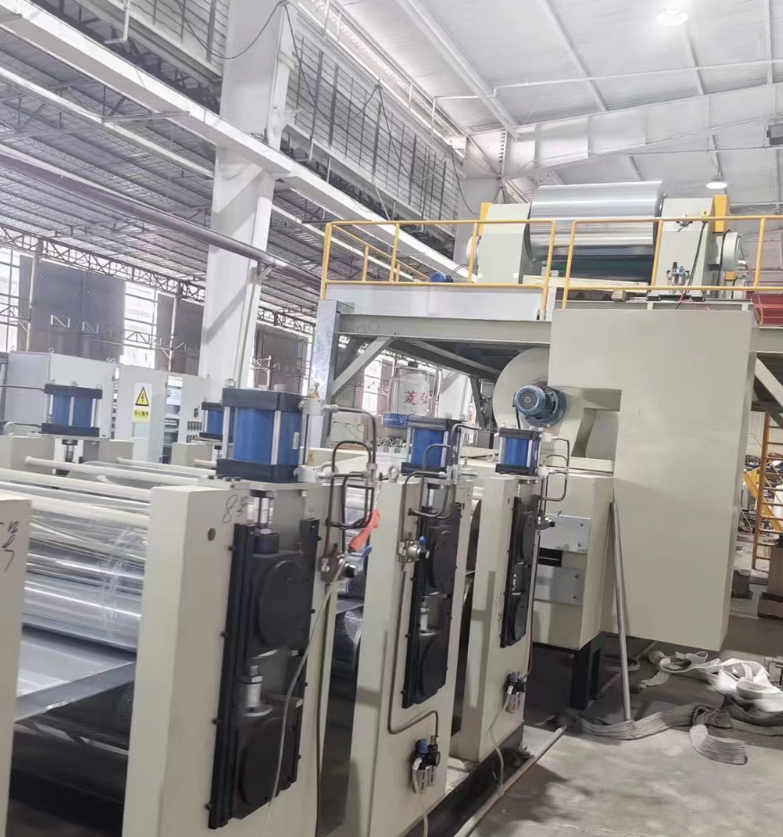 广州地区处理蜂窝钢板生产复合流水线