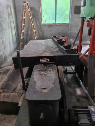 赣州地区处理锯齿波跳汰机、6s摇床选矿设备