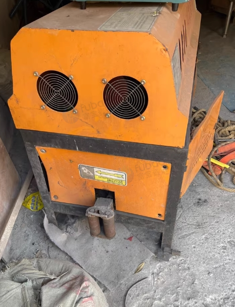 贵阳地区处理4台焊机、1台车丝机、1台水泵、1台钢筋弯曲机等