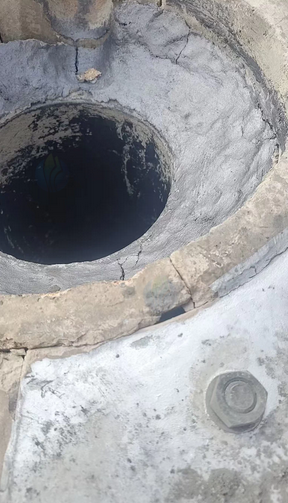 保定地区处理两台中蘋无芯感应熔炼炉