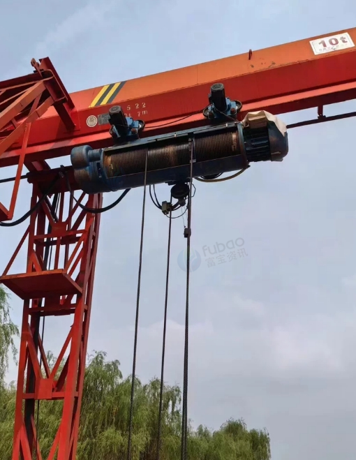成都地区个人处理10T龙门吊2台