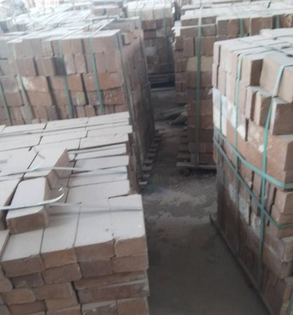 嘉峪关地区处理一批标准镁砖、釜形镁砖、粘土砖