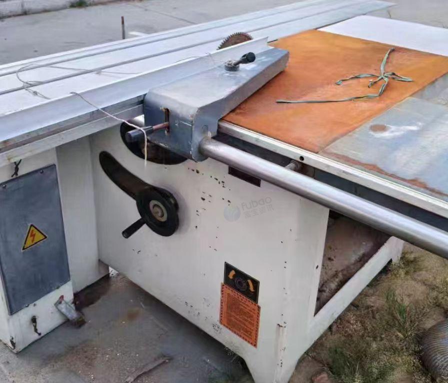 漯河地区处理台锯、木工带锯、侧孔机、修角机、封边机等