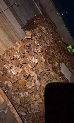 北京地区处理建筑工地钢管30吨、卡子5万个、顶丝1万多个、搅拌机