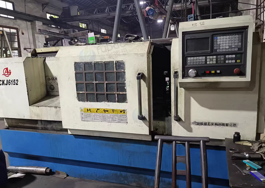 十堰地区公司处理加工中心、数控车床、刀具吊具等