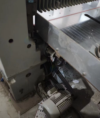 汕头地区自用处理申威达QXZ1300切纸机