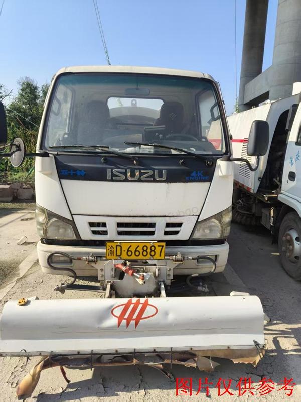 1月5日重庆丰都渝D66887(福龙马牌FLM5070GQXQ5 2.999L)中型非载货专项作业车转让公告