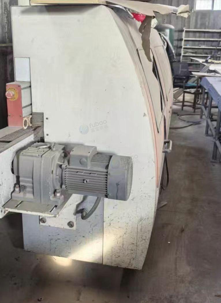 郑州地区工厂处理去毛刺砂光拉丝机、不锈钢圆管一批、抛丸清理机、南兴封边机