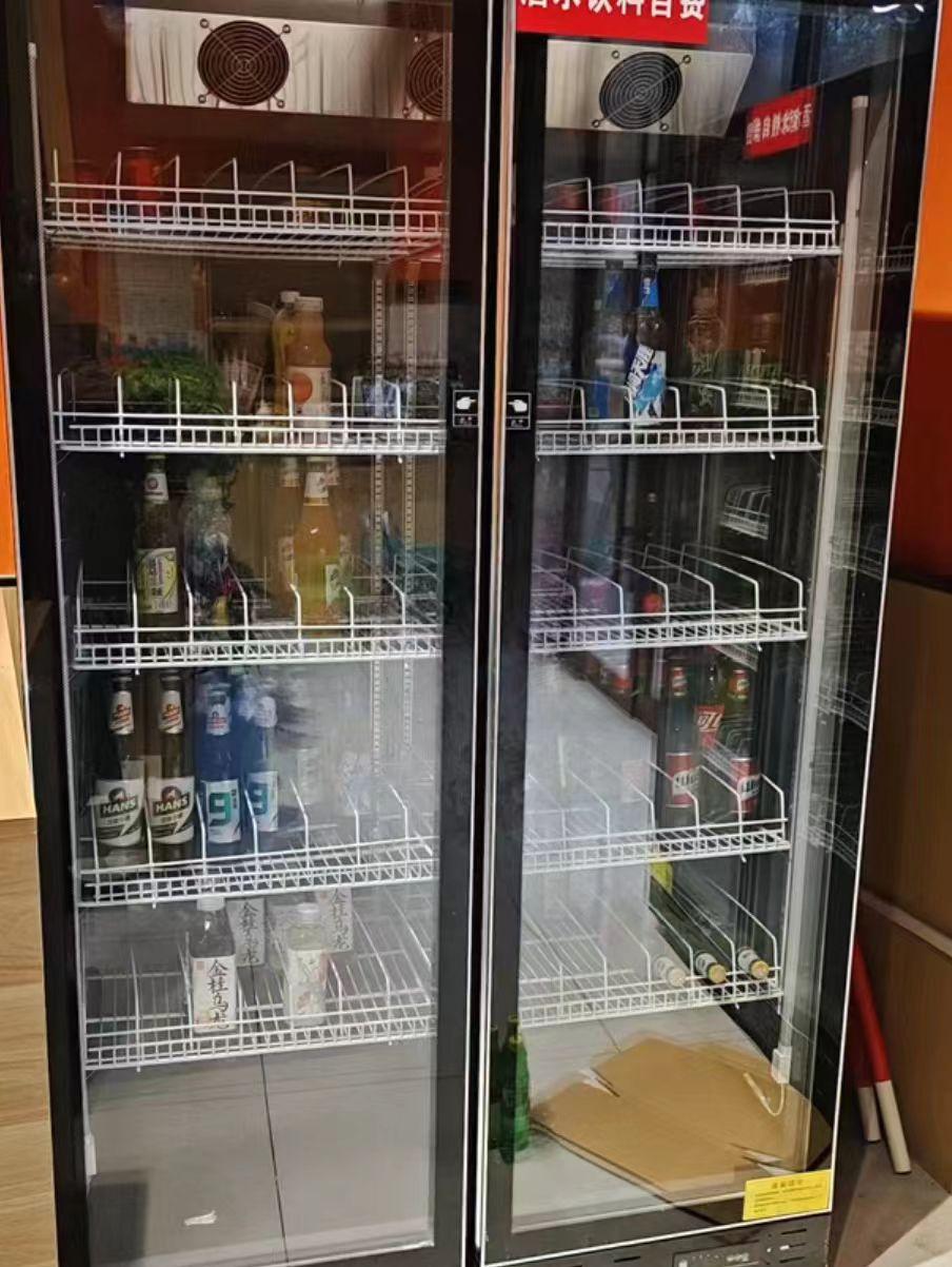 平顶山地区处理冷藏柜、操作台、展示柜、冰柜、自助调料台、桌椅等餐饮店设备