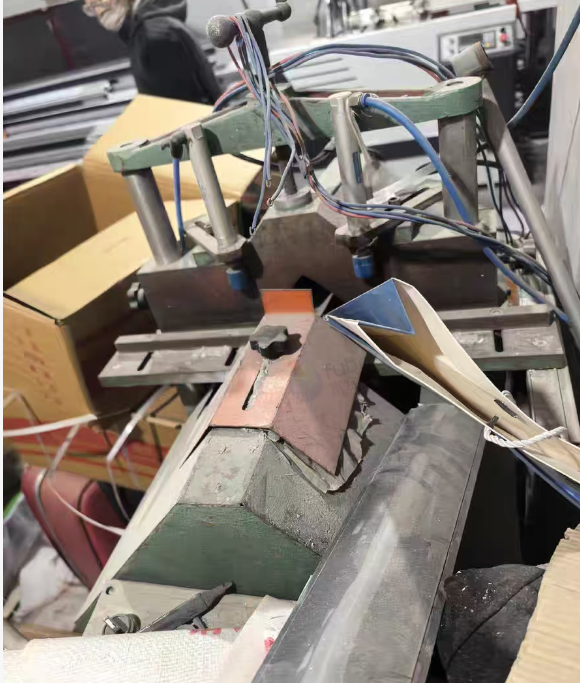 长治地区工厂处理断桥端洗机等塑钢机全套