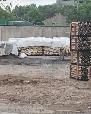 上海地区搬迁处理1批脚手架、钢管、钢片、钢巴、钢管等施工材料