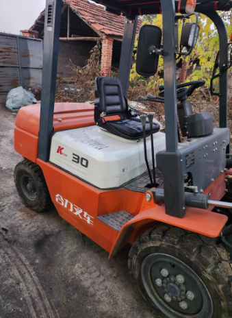 潍坊地区公司处理合力3吨叉车