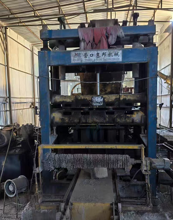 营口地区处理自动制砖机、布料机、传送带、搅拌机、电子秤等全自动制砖设