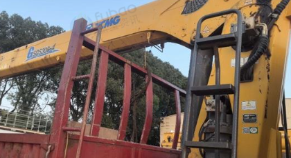 南京地区处理徐工12吨随车吊