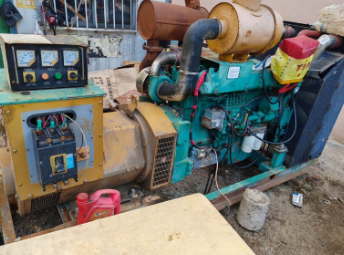 济南地区处理自用200KW无刷发电机