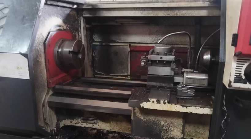 苏州地区工厂处理6150云南云机1台、50数控平轨车床1台