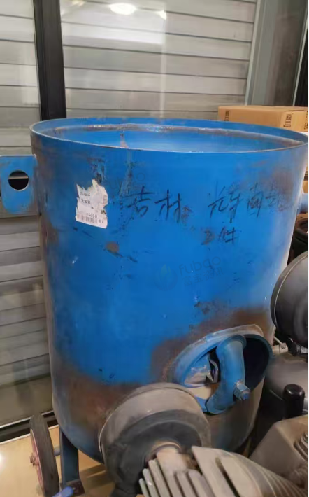 长春地区个人闲置处理除锈喷砂机、气泵