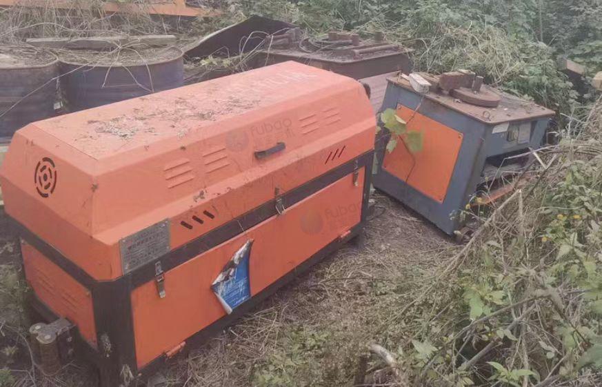 洛阳地区工地结束处理弯箍机、锯床、对焊机、调直机、切断机等钢筋加工设备一批