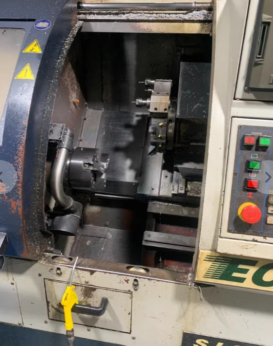 东莞地区工厂处理台湾大和8工位刀塔数控车床