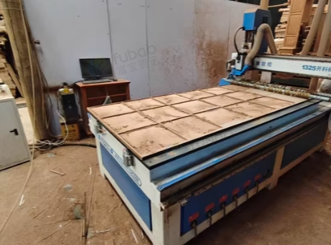 德阳地区处理蓝象牌1325数控开料机