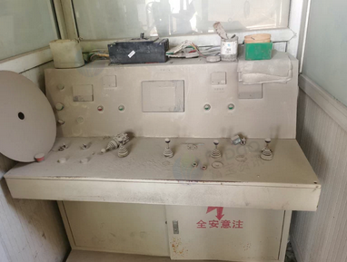 保定地区个人处理宏发8-15砖机