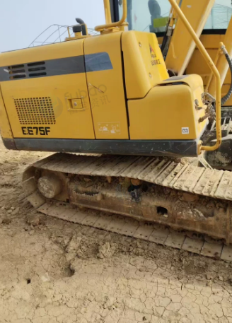 枣庄地区处理20年临工75挖掘机