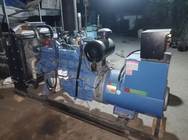 成都地区处理玉柴YC6B180L-D28柴油发电机组