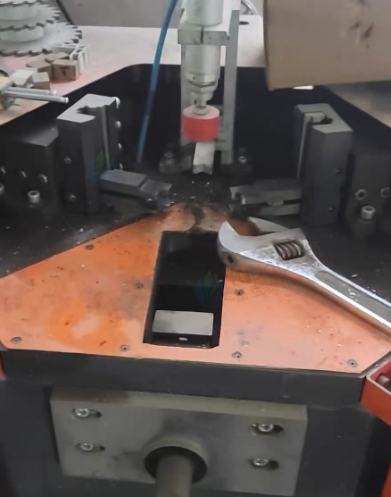 新乡地区处理门窗断桥组角机、仿型机、门窗断桥开齿穿条机