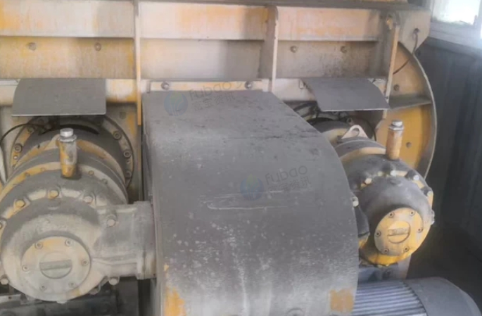 攀枝花地区处理19年的仕高玛1方的混凝土搅拌机2台