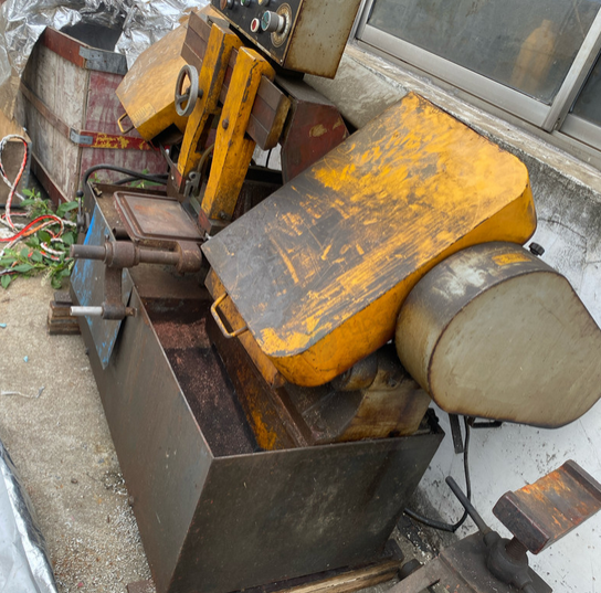 镇江地区工厂处理机床设备一批