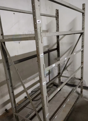 孝感地区处理1批仓储货架