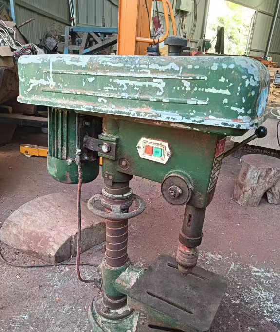 衡阳地区工厂处理台式多用钻床等两台机器