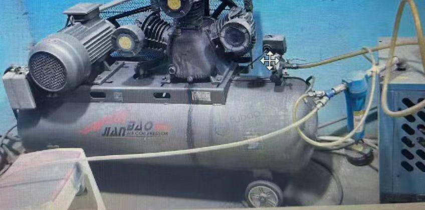 许昌地区闲置处理拉丝机、整形机、扒胎机、动平衡机、氩弧焊机等