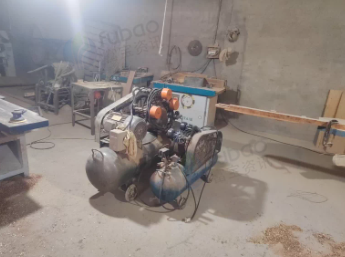 济南地区个人处理精密裁板锯 磨边机 钻床等木工设备