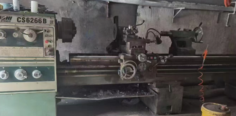 惠州地区处理2台车床、电动葫芦、橡胶挤出机、缠绕机