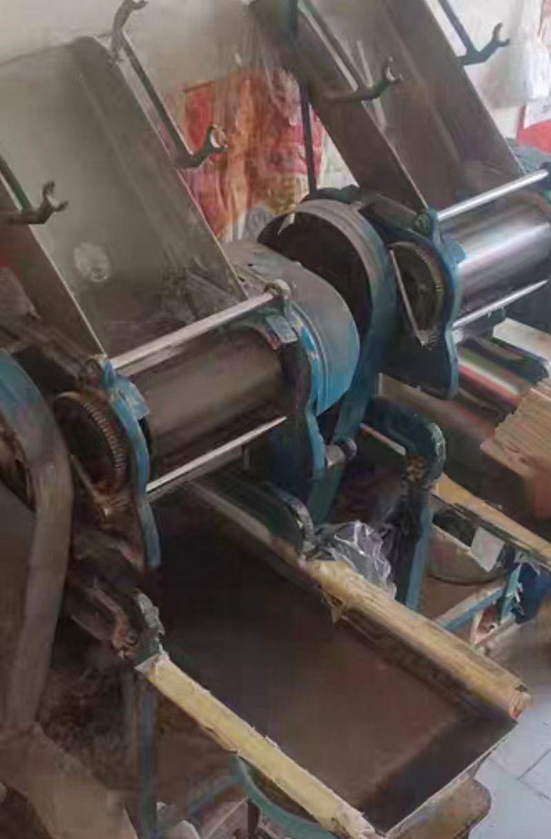 定西地区处理两台压面机