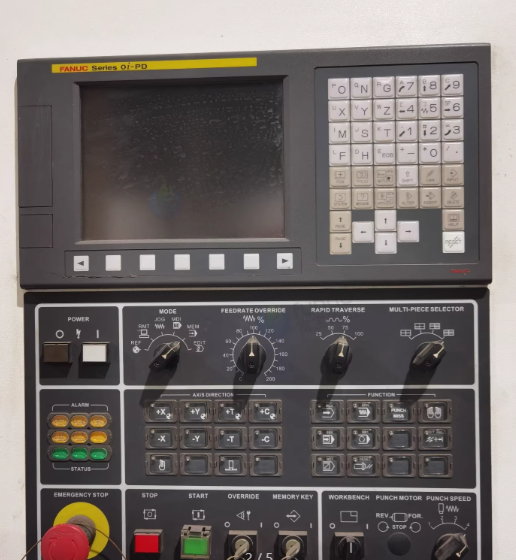 南通地区工厂处理台励福转塔式电脑冲床