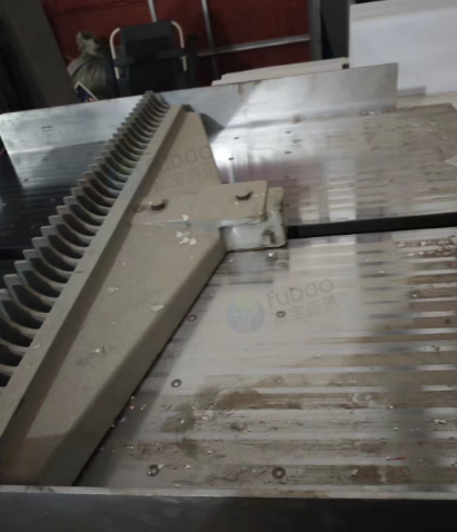 汕头地区自用处理申威达QXZ1300切纸机