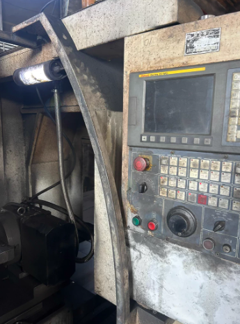 青岛地区工厂处理2台1055丽伟加工中心