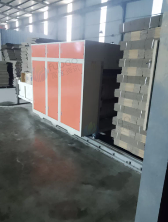 青岛地区工厂处理双色圆模十免版模切机