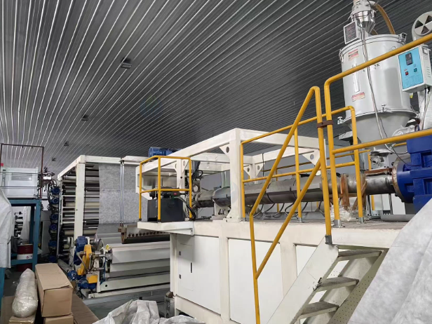 佛山地区工厂处理透气膜生产线