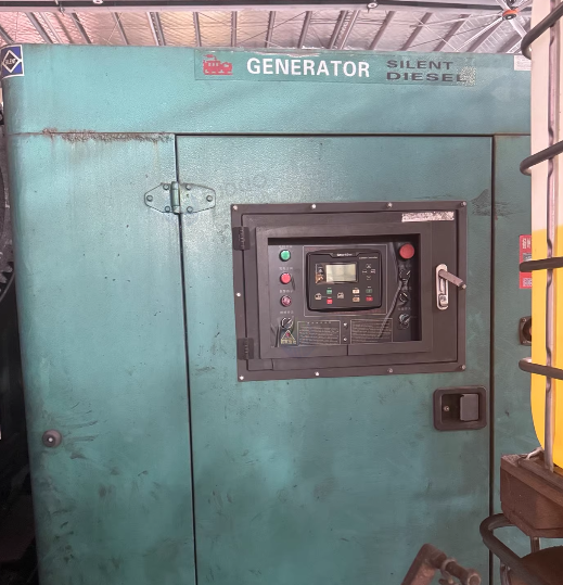 泰州地区工厂处理200KW玉柴柴油发电机组