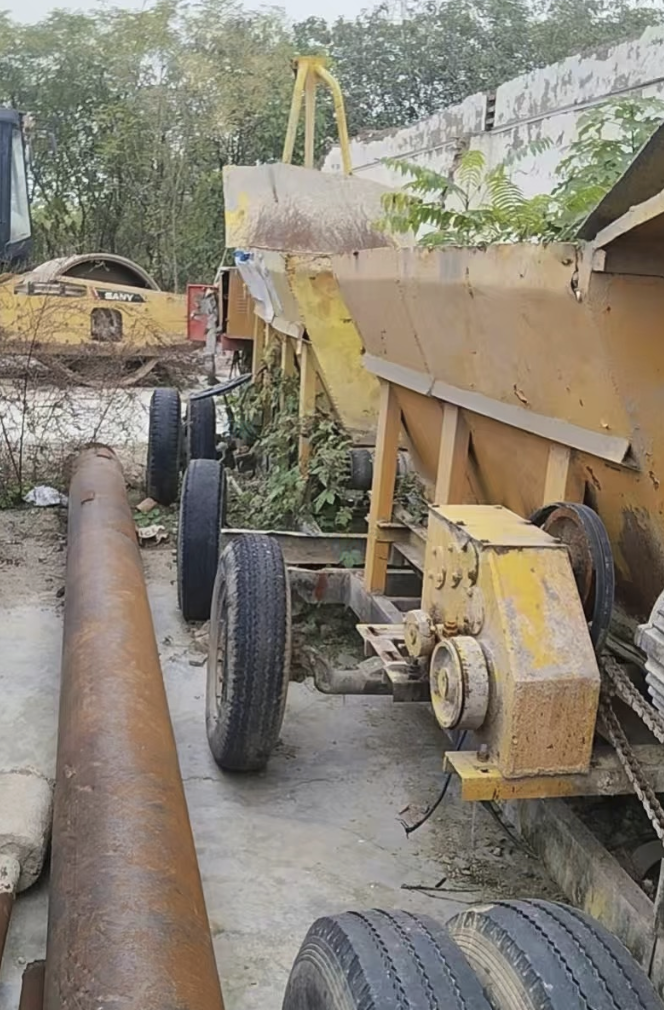 西安地区处理2台中型夹杆锤