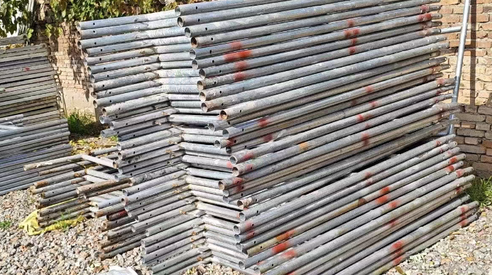 西安地区处理一批脚手架