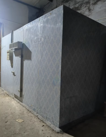 潍坊地区处理恒温冷库 7个不锈钢大罐