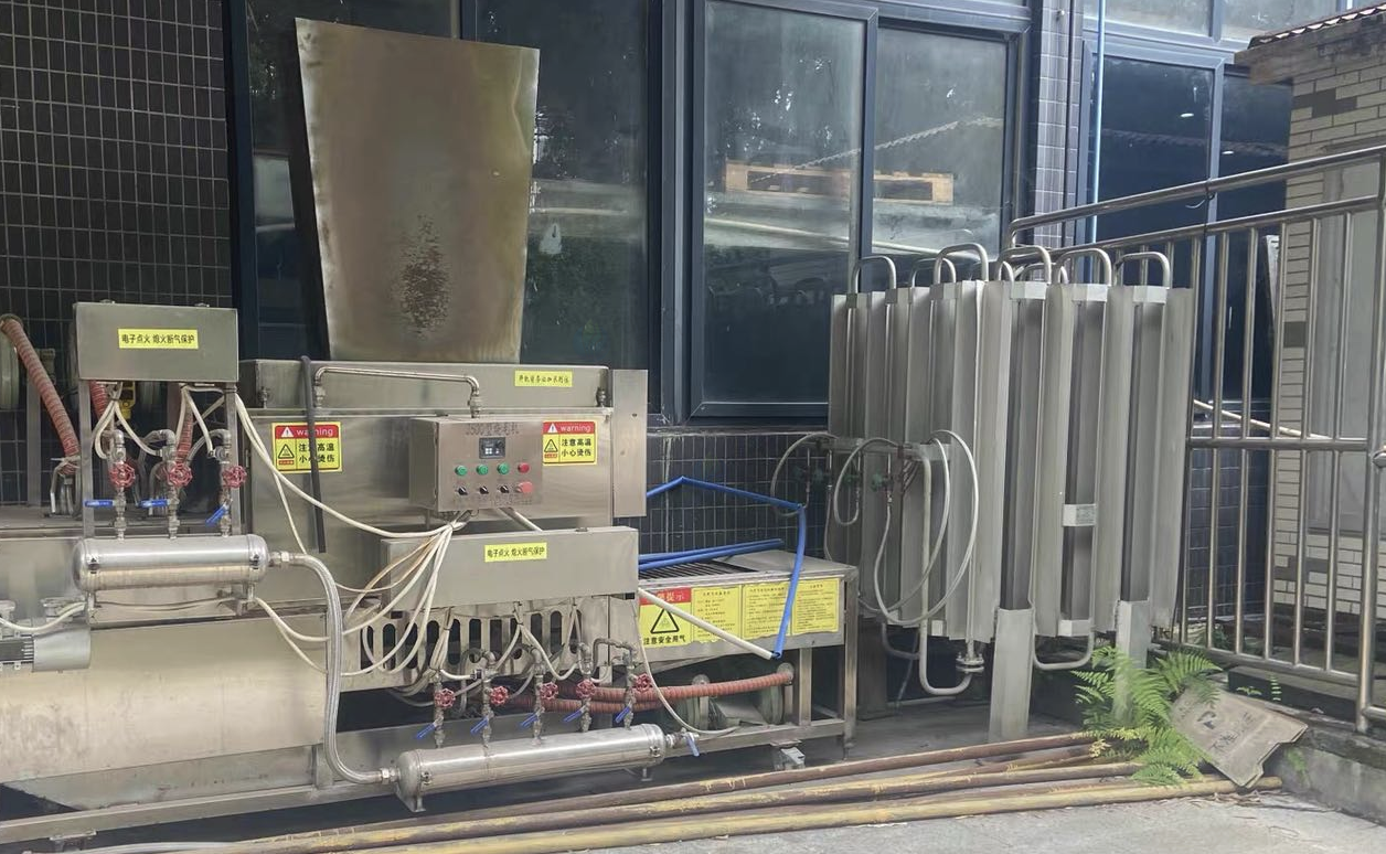 重庆地区处理履带据骨机、500斤滚洗机、猪蹄脚叉处理机、烧毛机