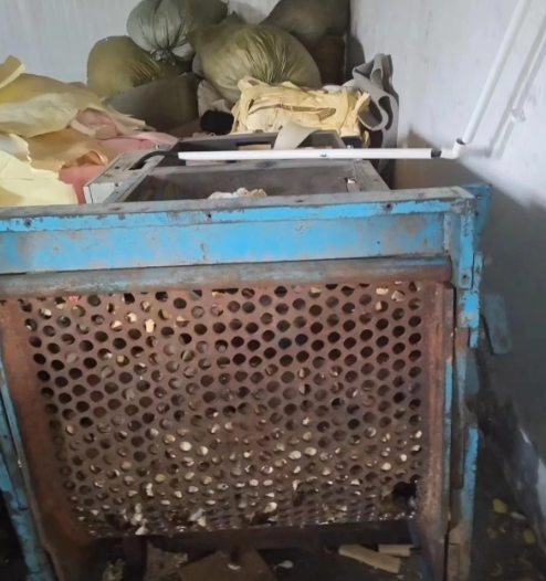 镇江地区工厂处理单液压推进撕碎机